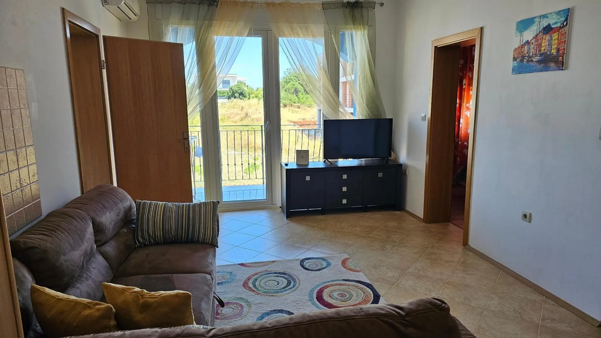 Lord Tobi Apartment Banjole